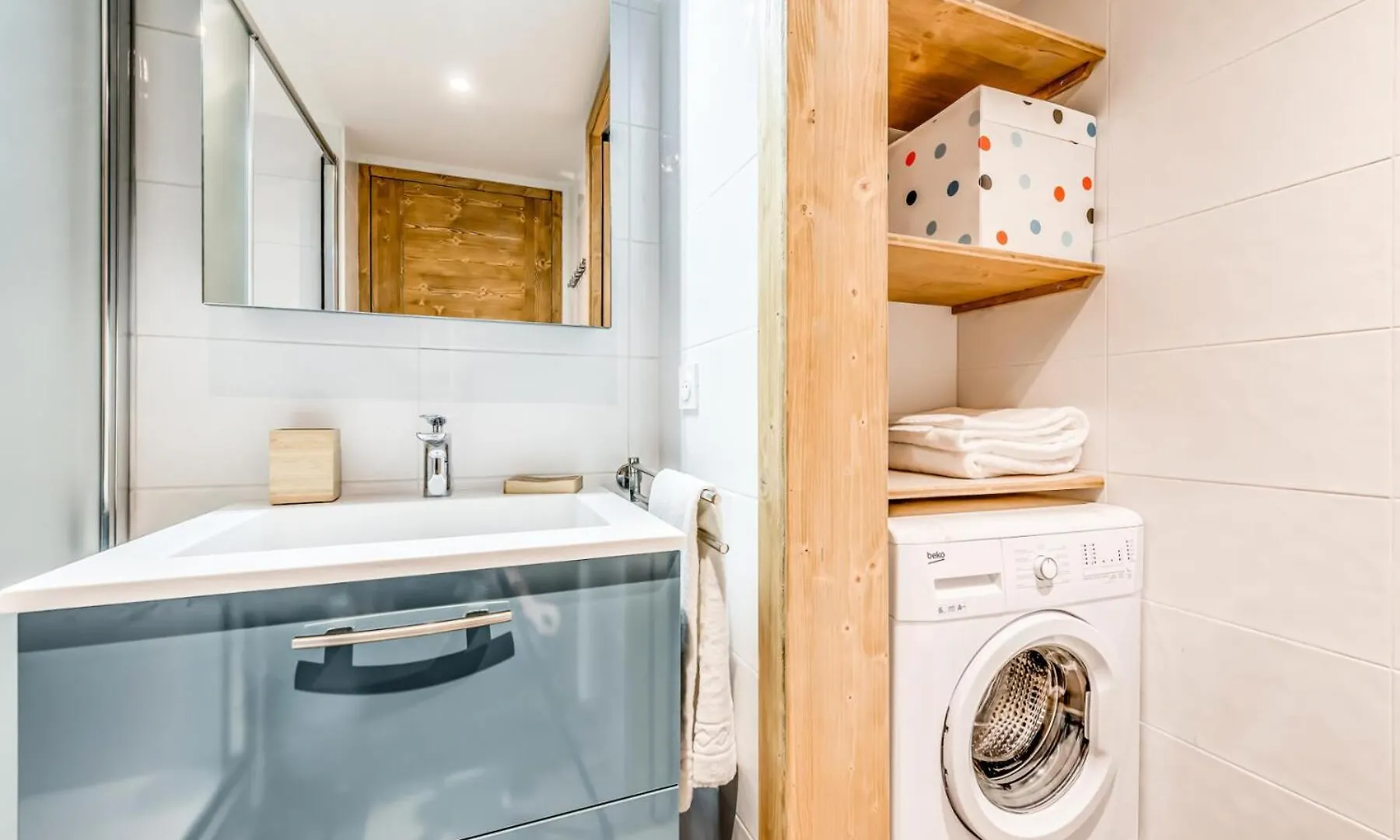 Aparthotel Residence Palafour - Studio 4 Renove, Soigne, Confortable - Balcon Vue Lac Mae-3675 Tignes France